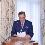 Kapet duke vozitur me 144 km/h në zonë me kufizim 60 km/h, ndalohet 21-vjeçari në Shtime