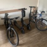 OBILIQ: NJË fëmijë i mitur duke drejtur një automjet