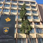 Dimal Basha akuzon opozitën për bllokim të Kuvendit, falënderon Arben Gashin për votën