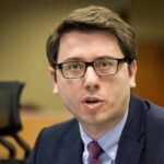 Azemi para takimit me Muratin: Paga minimale për punëtorët privatë duhet të jetë 600 euro