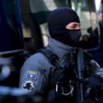 Walker: Mediat kanë rol kyç në informimin e të rinjve për historinë e vitit 1999